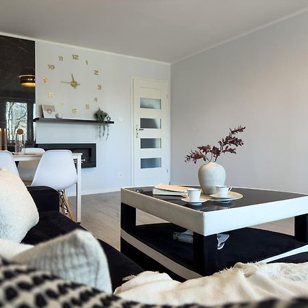 Apartament Nieopodal Centrum Nauki Cogiteon Cracovia Esterno foto